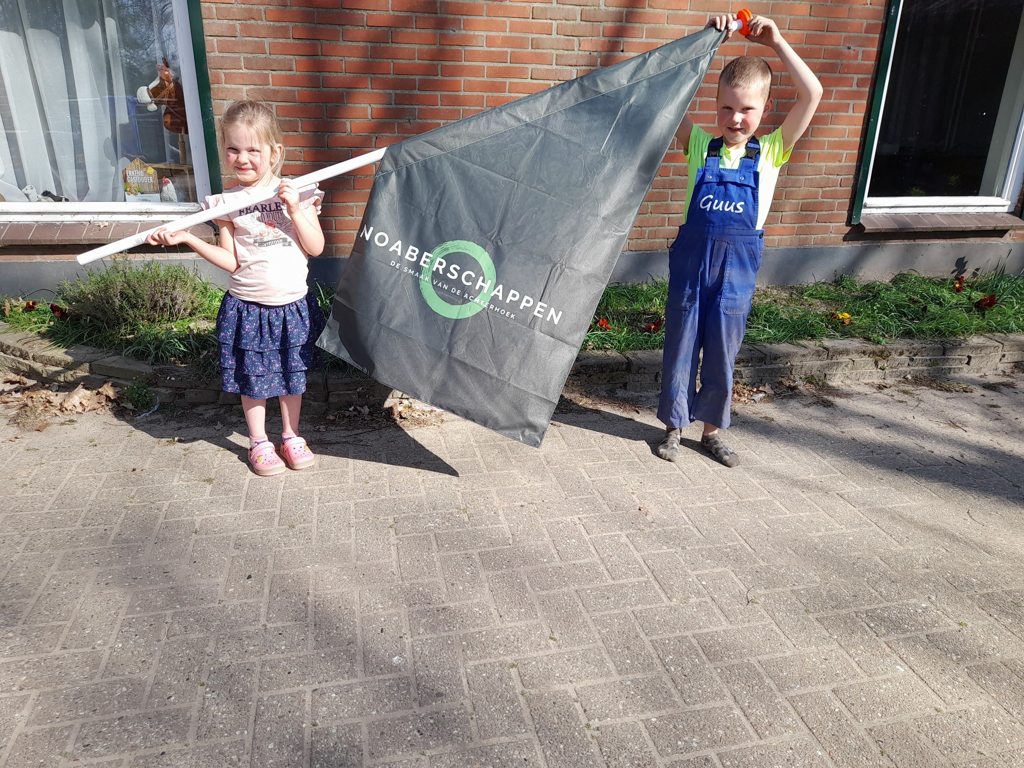 Nu ook Noaberschappen bij Boerderijwinkel Lensink in Lintelo